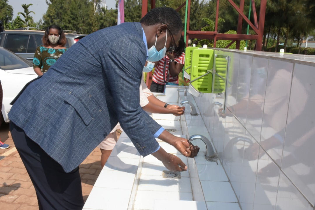 Rwamagana: Barasaba ko ubukarabiro rusange bwiza bugezwa hose