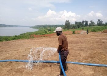 Ngoma: Abahinzi ba Zaza na Mutenderi ‘bizeye’ inyungu ku mushinga  mushya wo kuhira