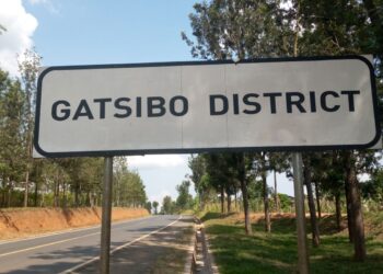 Gatsibo: Imvura yasenye inzu enye n’ubwanikiro, inkuba ikubita umugabo