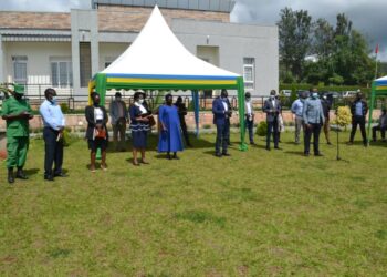 Gatsibo: Mu minsi ibiri 13 mu bakekwaho gutera inda abangavu batawe muri yombi