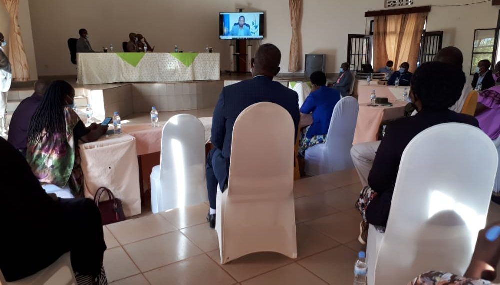 Habaye umuhango wo kumurika ibyagezweho n'Inama Njyanama y'Akarere ka Kirehe kuva muri 2016 kugeza muri 2021(Amafoto: Manishimwe N.)