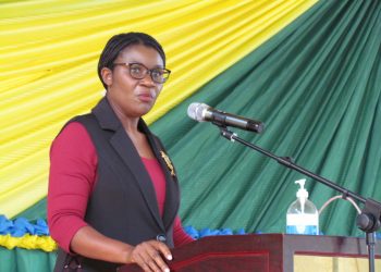 Bugesera: Minisitiri Uwizeye yasabye Komite Nyobozi yarahiye kurushaho gukorera abaturage
