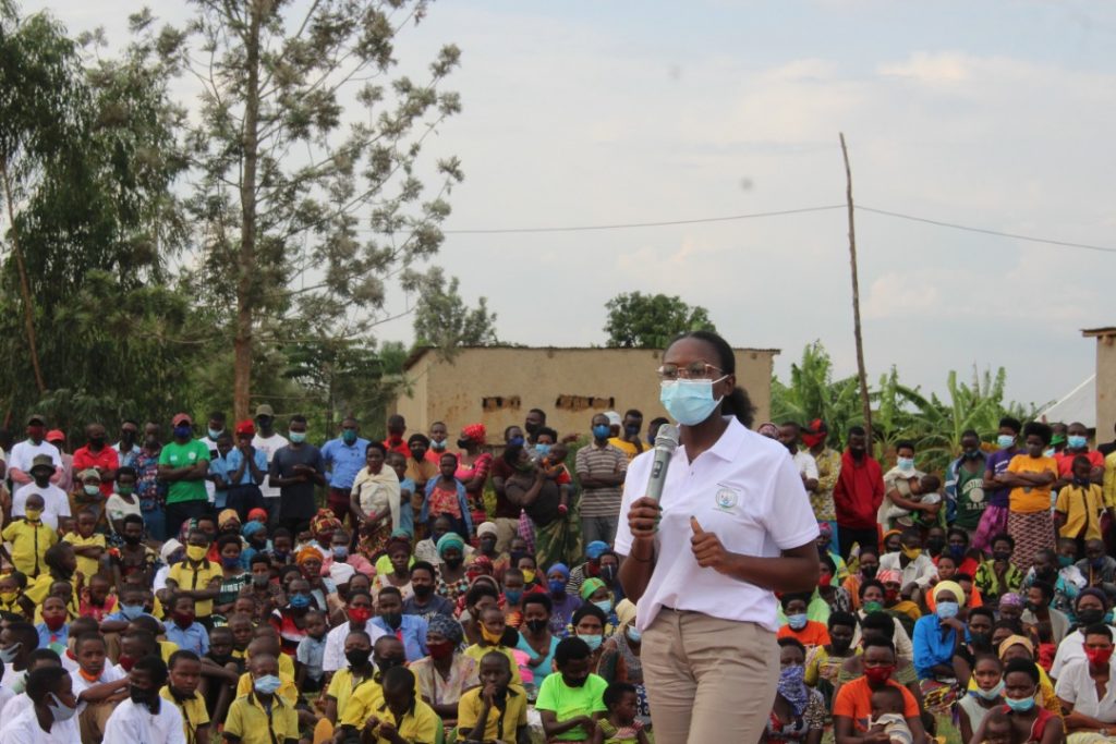 Bugesera: Ubuyobozi bwakanguriye ababyeyi kwita ku bana bakabaha ...