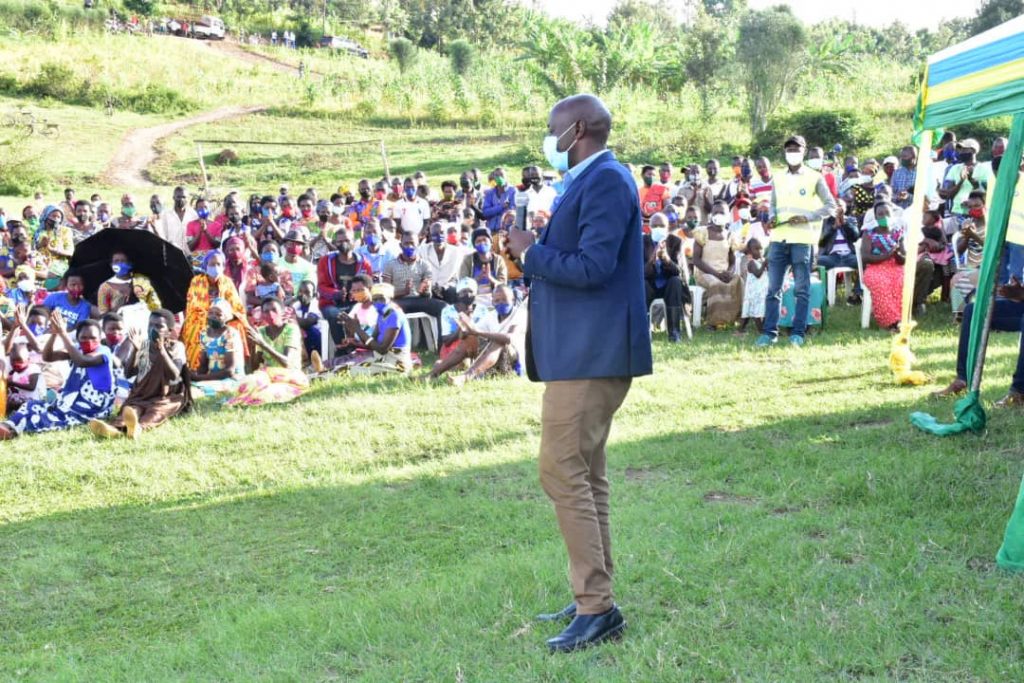 Gatsibo: Ababyeyi bashinja bagenzi babo uburangare mu kwita ku bana ...