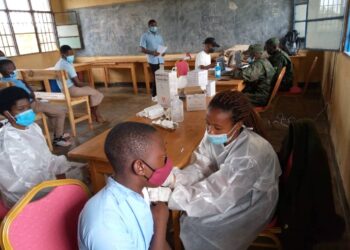 Bugesera: Ubuyobozi burasaba ababyeyi gufasha abana bafite guhera ku myaka 12 kwikingiza