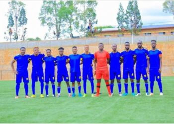 Etoile de l’Est yahagaritse abakinnyi bane bakomeye kubera imyitwarire