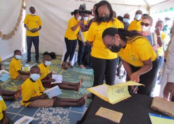 Minisitiri Bayisenge yibukije abana ko bafite umusanzu ntagereranwa mu kubaka Igihugu