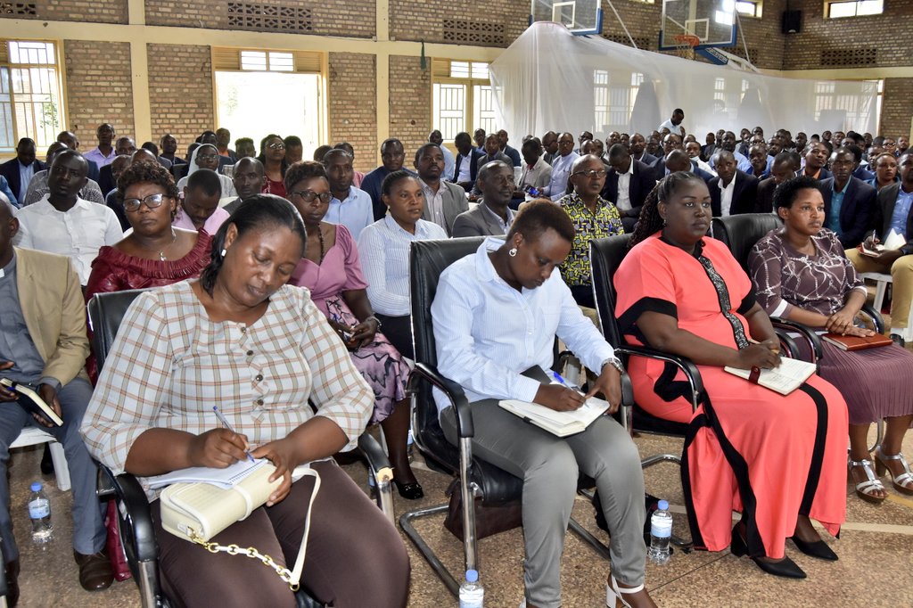 Iburasirazuba: Abana biga mu wa gatatu w’amashuri abanza bazi gusoma ...