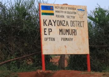 Kayonza: Abakoze ubuyede ku ishuri ribanza rya Rumuri baratabaza