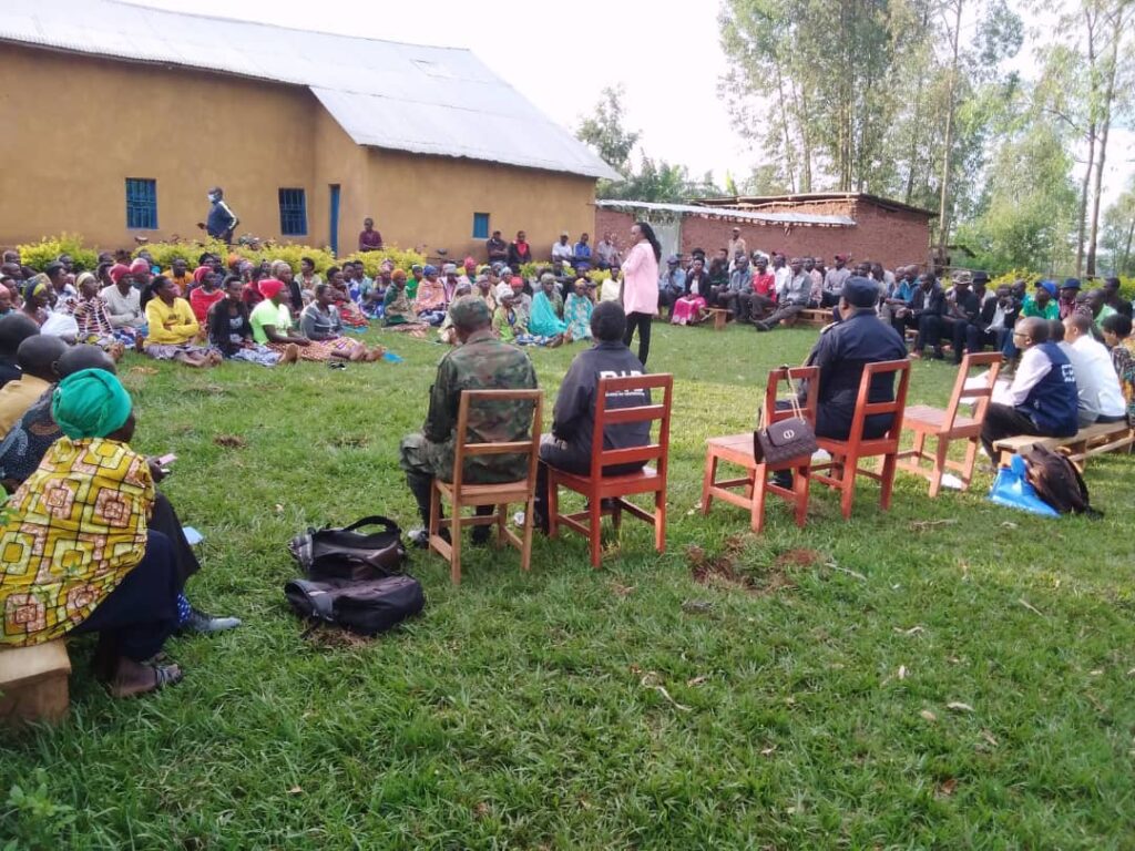 Kayonza: Abadepite bashimye imbaraga ubuyobozi bushyira mu gukemura ...