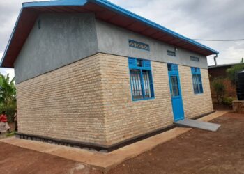 Kirehe: Polisi yubakiye umuturage utishoboye inzu ya miliyoni 12Frw