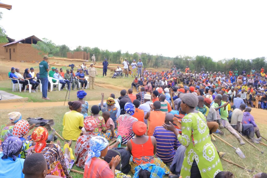 Nyagatare: Abaturage basesagura ibyo bejeje bagiriwe inama – MUHAZI YACU