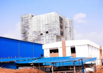 Nyagatare: Hari icyizere ko aborozi bazahaza uruganda rw’amata y’ifu rugiye kuhuzura