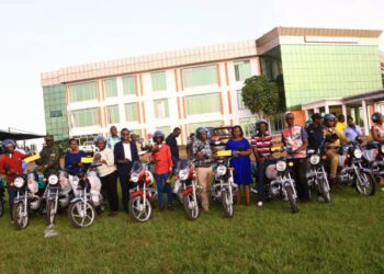 Kayonza: Ba Gitifu 30 b’utugari bahawe moto