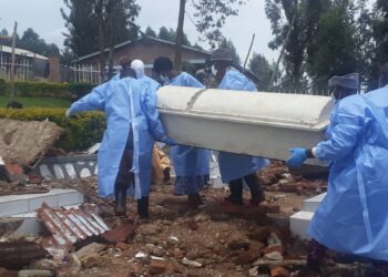 Nyagatare: Ibikorwa byo kwimurira imibiri y’abazize Jenoside mu rwibutso rushya birarimbanyije