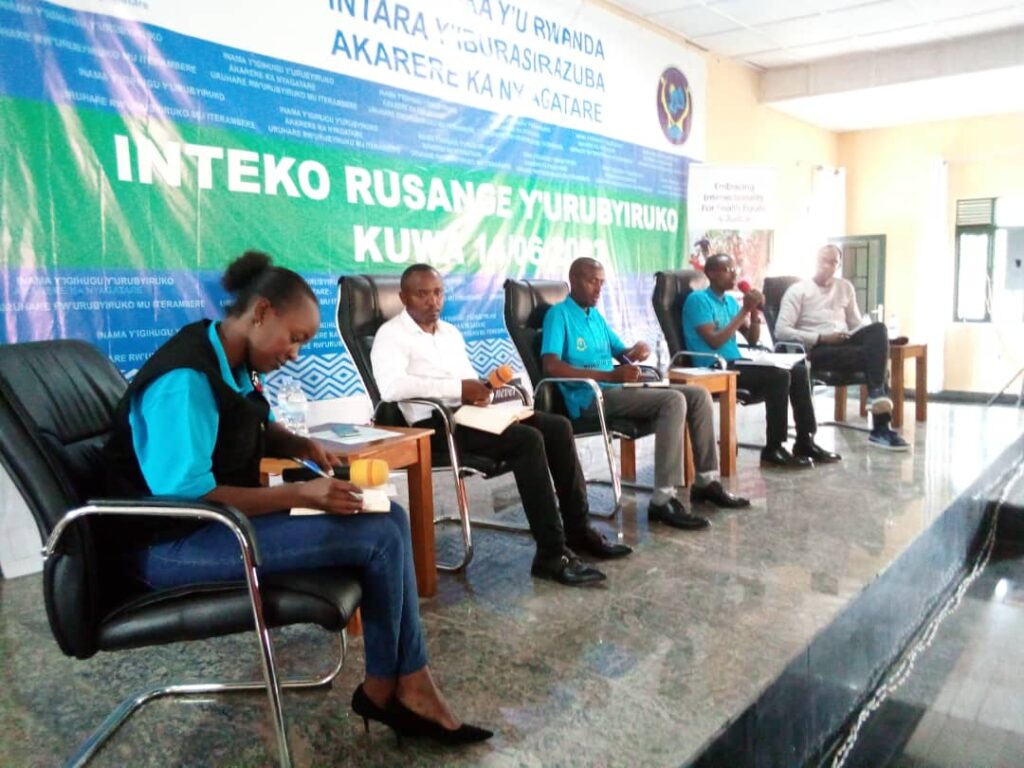 Nyagatare: Urubyiruko rweretswe ibyo rukwiriye gukora mu guteza imbere ...