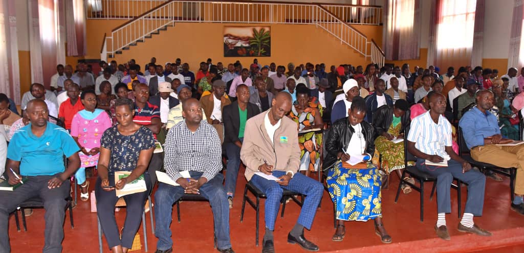 Ngoma: Abagera kuri 350 biyemeje kubyaza ubutaka umusaruro mu guteza ...