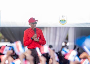 Kagame yasabye urubyiruko gukora amahitamo meza azagena ejo hazaza
