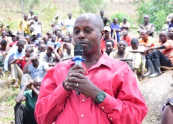 Nyagatare: Umuturage yasabye Abadepite kubavuganira insengero zigafungurwa bagasengera imvura