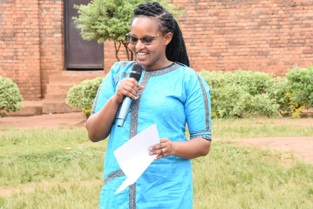 Gatsibo: Abarimu bagaragaza imyitwarire mibi bakebuwe – MUHAZI YACU