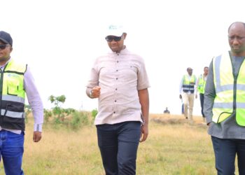 Minisitiri w’ibikorwaremezo Dr Gasore yabonye ko abatuye i Kirehe bafite ikibazo cy’amazi 