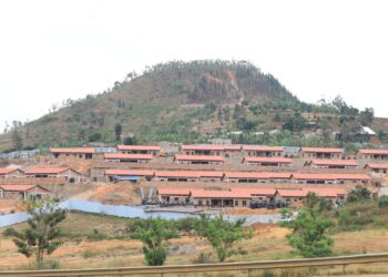 Kirehe: Kubaka umudugudu w’icyitegererezo ku Rusumo bigeze kuri 95%