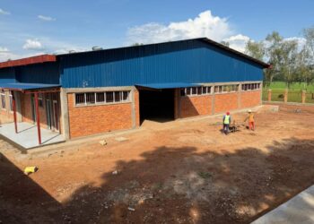 Muri Rwempasha hagiye kuzura uruganda ruzajya rwumisha urusenda