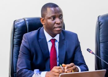 Guha umuturage serivisi nziza ntabwo ari ukumugirira impuhwe-Minisitiri Habimana 