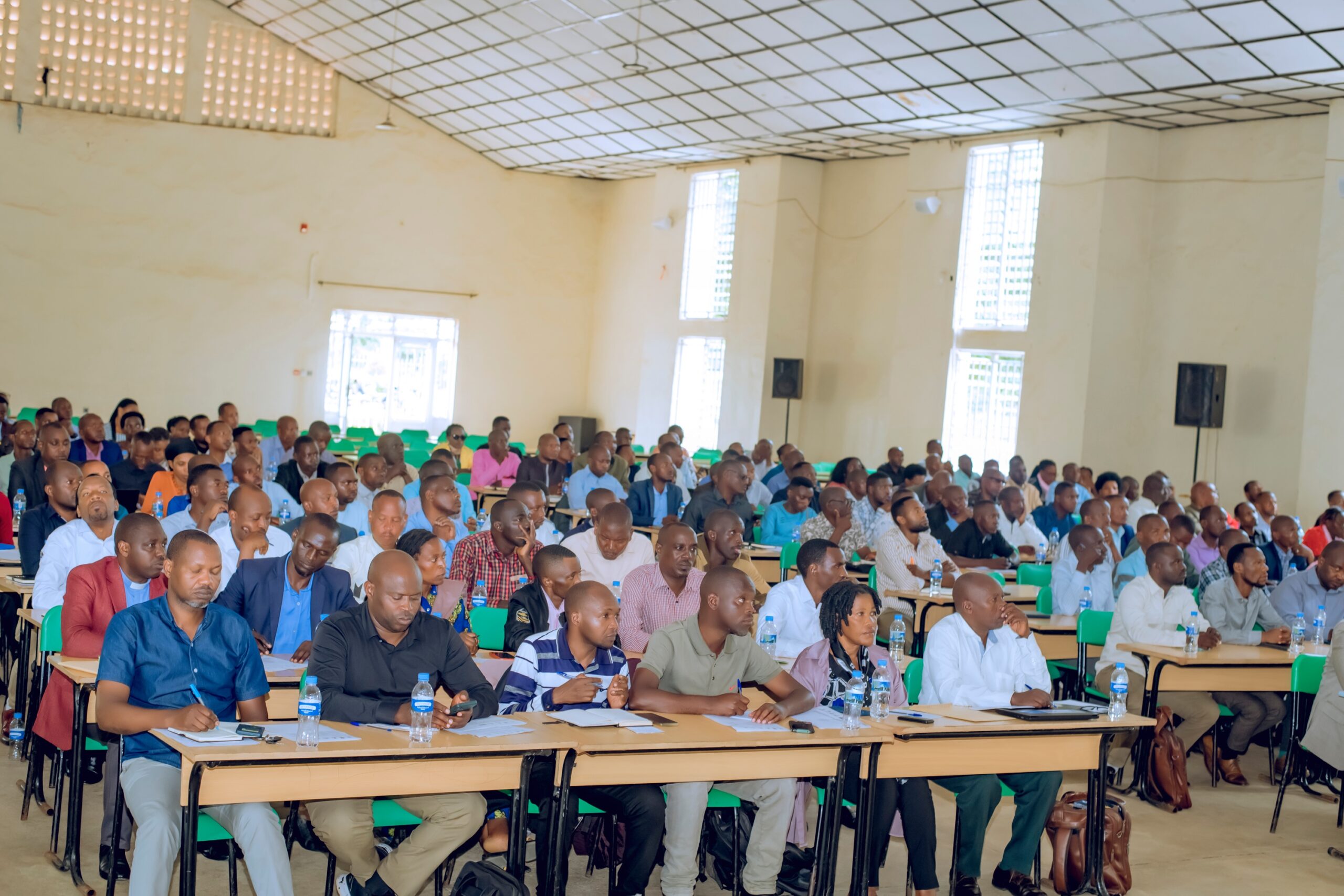 Ikibazo cy’abana bataye ishuri kiri mu biri kwitabwaho i Nyagatare ...