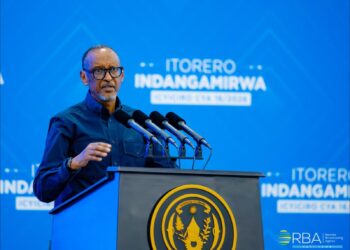 Perezida Kagame yasabye Intore z’Indangamirwa gukoresha neza ururimi rw’Ikinyarwanda