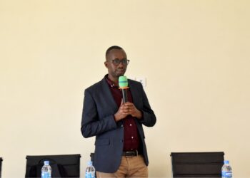 Ngoma: Urubyiruko rushaka gukora ubuhinzi rudafite ubutaka rwagiriwe inama