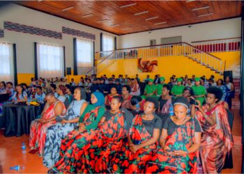 Ngoma: Abagore biyemeje kwita ku miryango 700 ibana mu makimbirane
