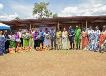 Rwamagana: Abangavu batewe inda zitateganyijwe bahawe imashini zidoda
