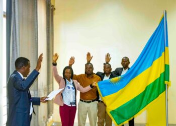 Bugesera: Ba Gitifu b’utugari 32 barahiriye kuba abahesha b’inkiko batari ab’umwuga